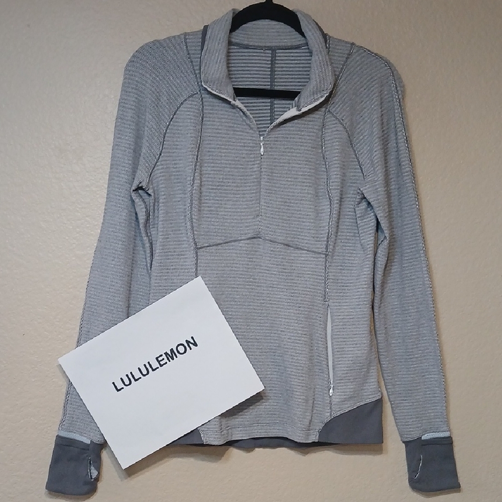 LULULEMON SPORTS TOP - Picture 3 of 11